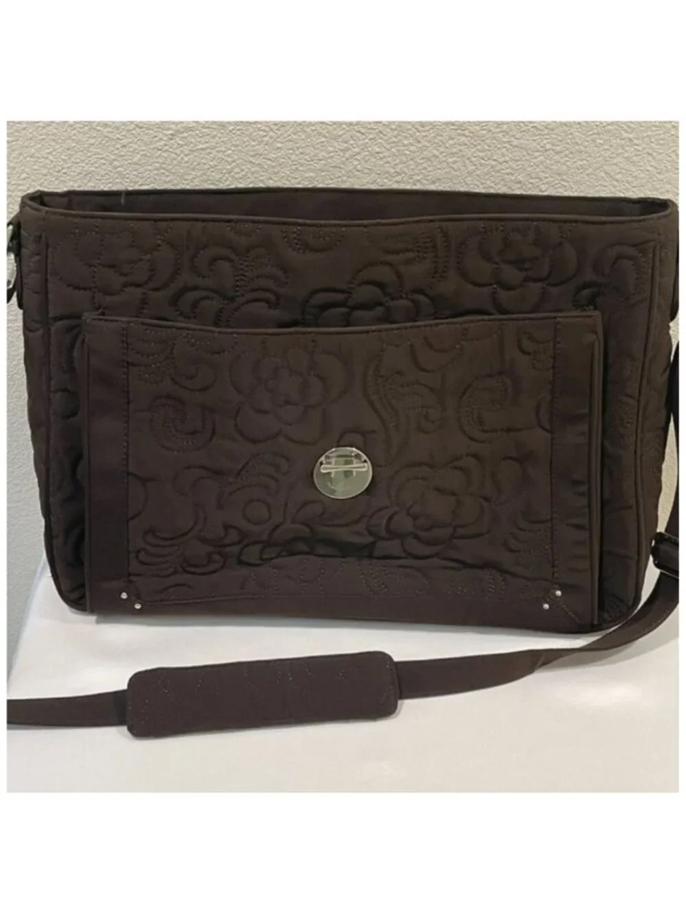 VERA BRADLEY Quilted Microfiber Attache Briefcase/Laptop Messenger Bag Brown